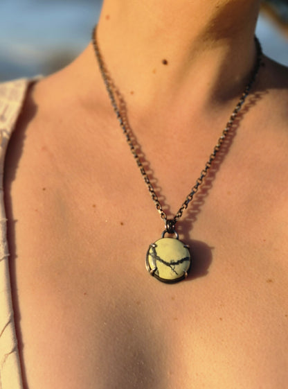 Serpentine Silver Pendant with Prong Setting