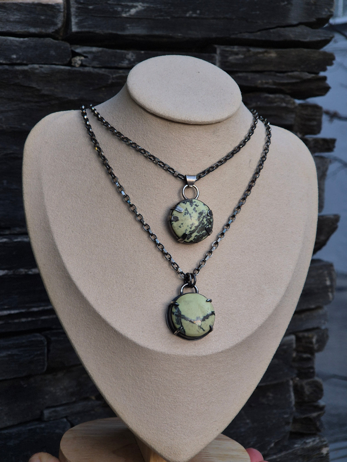 Serpentine Silver Pendant with Prong Setting